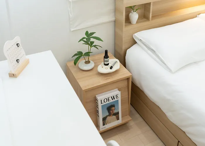 Nocleg ze śniadaniem Free Luggage Storage, Terrace, 7 Min From Ddm Station, 3br *